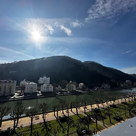 Apartment Am Kurpark Mit Traumhafter Terrasse Bad Ems Exterior photo