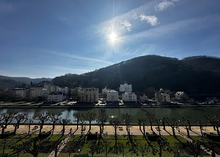 Apartment Am Kurpark Mit Traumhafter Terrasse